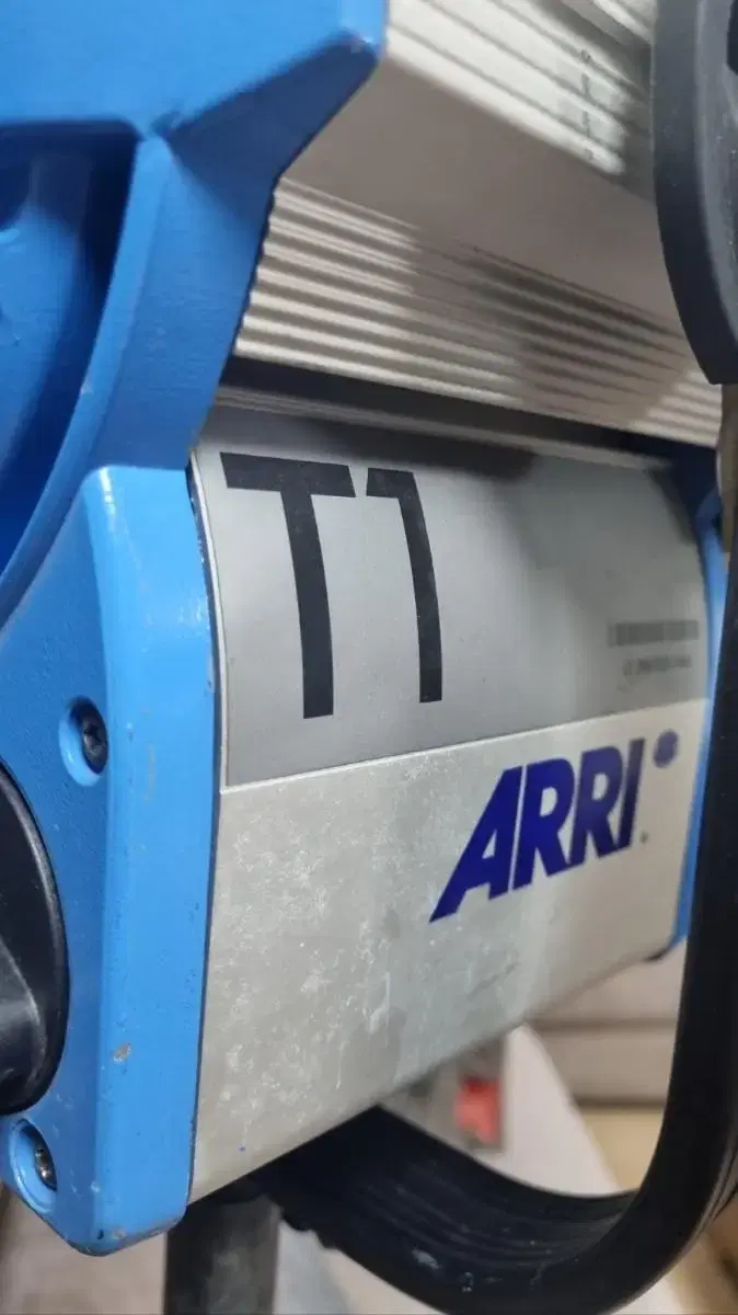 아리 ARRI T1 1000w 최저가 팝니다